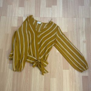 Long sleeve dress up shirt